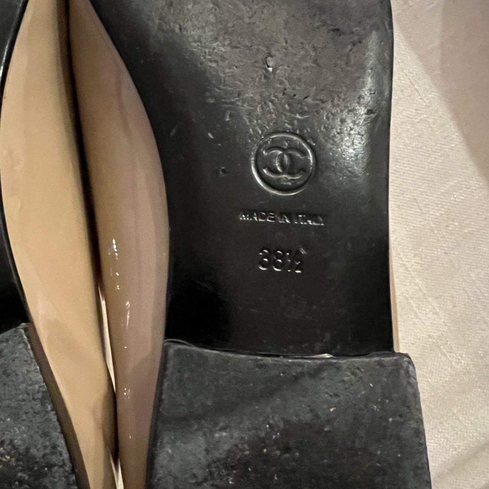 Chanel Patent Leather Ballet Flats - Picture 6 of 11